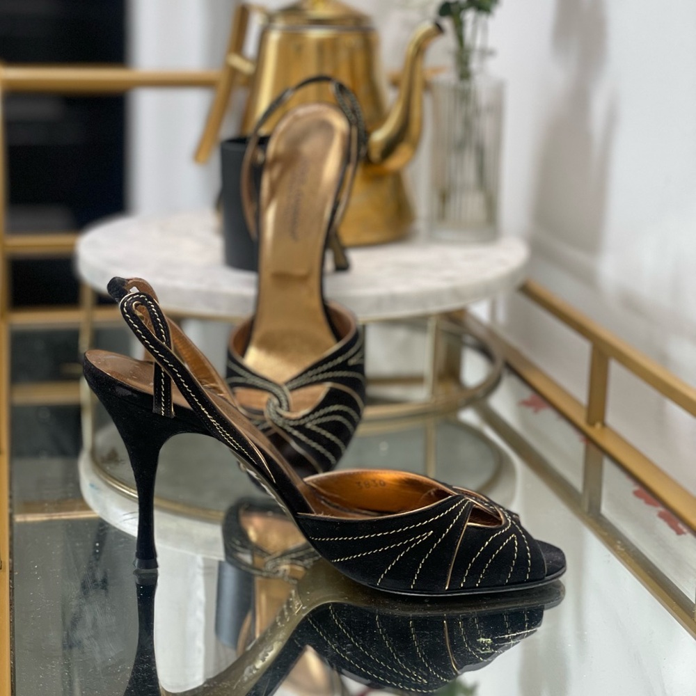 Dolce & Gabbana Peep Toe Heels - Picture 4 of 10